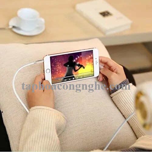 Ugreen 10754 3M màu Trắng Cáp âm thanh 2 đầu 3.5mm dương AV119 30010754